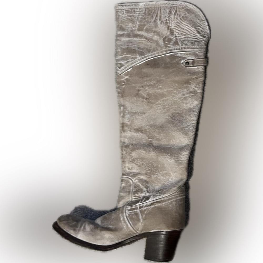 Women's Tan Knee-High Boots